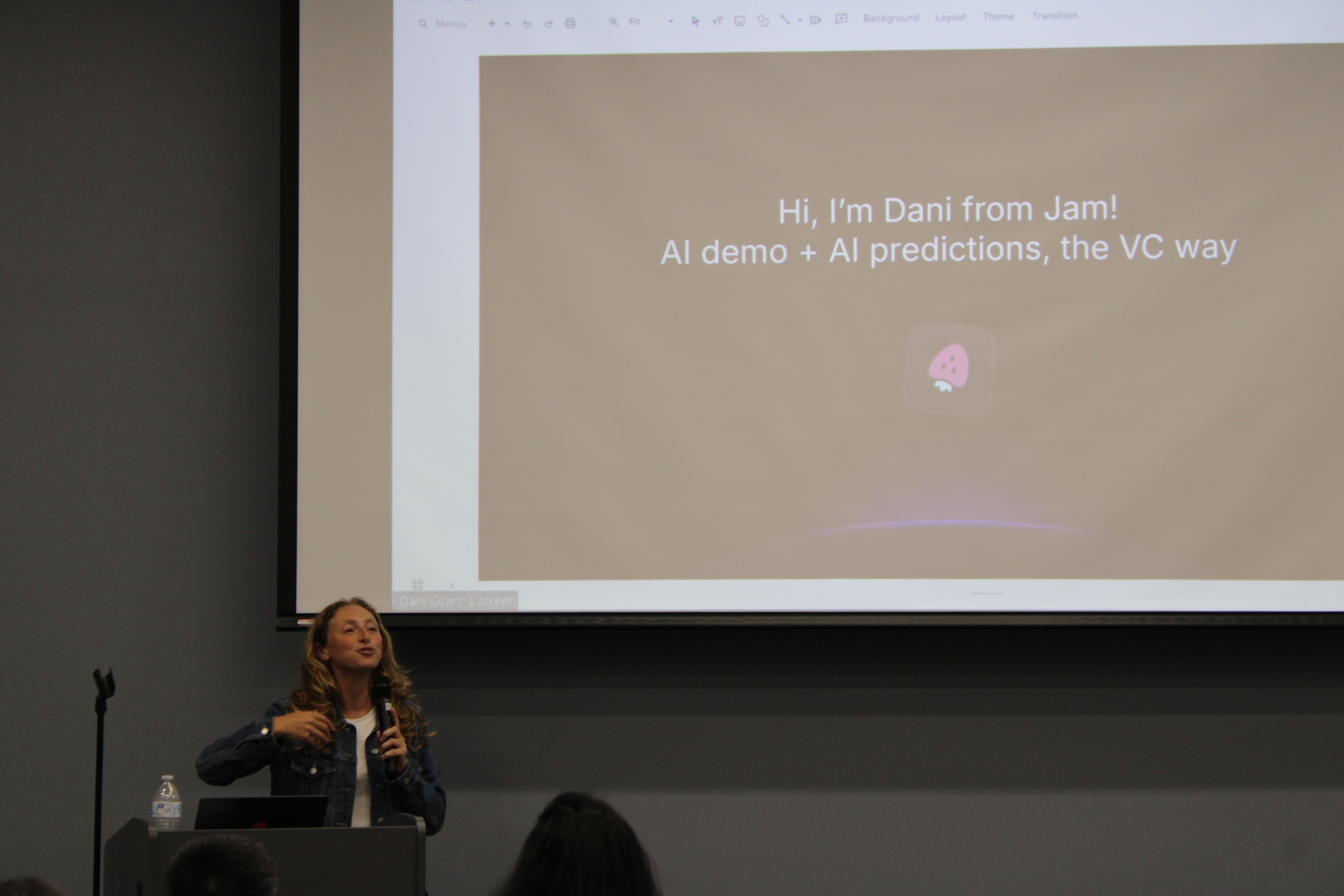 Dani Grant Speaking